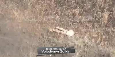 Clever Russian fakes suicide to avoid drone attack