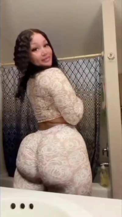 🍑🖤🤍&gt;&gt;&gt;🍑😈