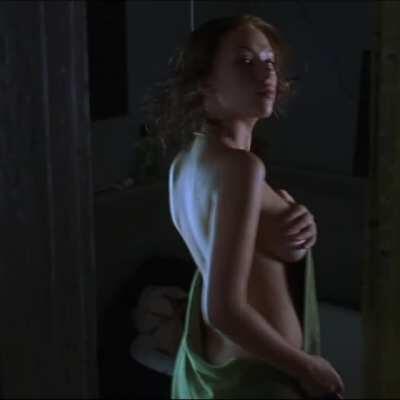 Scarlett Johansson turns 36 today. Here she is at 19 teasing some sideboob in A Love Song for Bobby Long