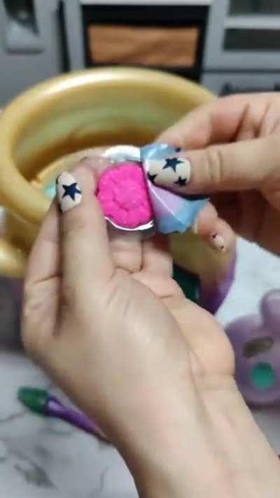 This Magical Potion Toy