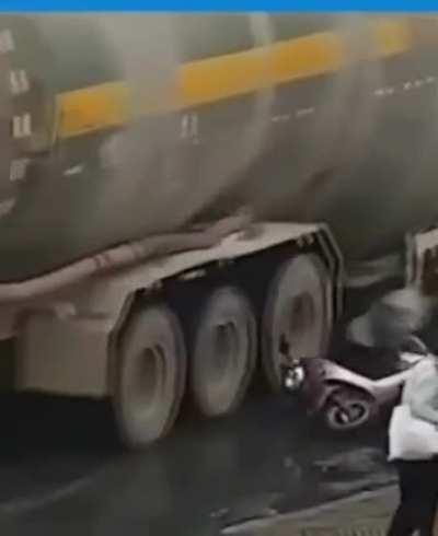 WCGW cutting in front of a turning truck.