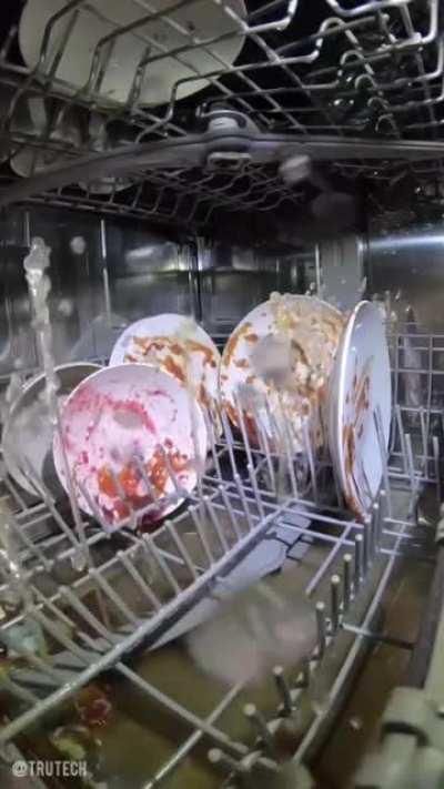 a mini camera shows what happens inside a dishwasher