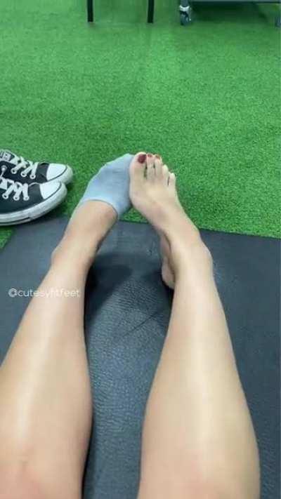 Would you lick my sweaty feet after a workout?