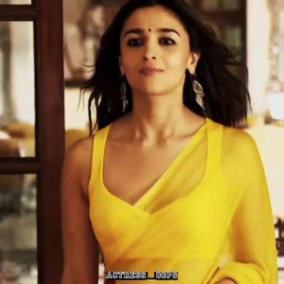 Alia bhatt yellow saaree