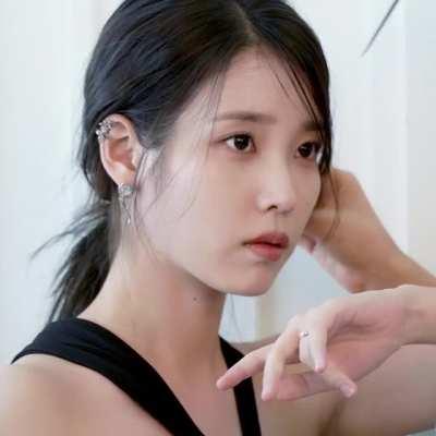 IU