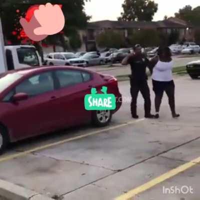 HMF while I fight this bitch