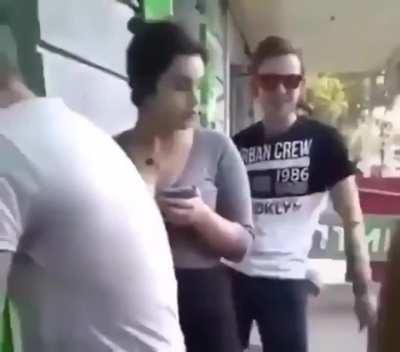 A TikTok streamer got attacked in Xiamen, China : r/PublicFreakout