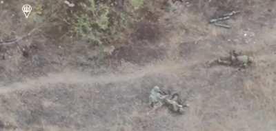 Russian Armed Forces soldier executes his comrade and takes his ammo