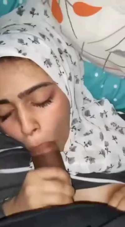 Blowjob Cumshot Desi Hijab Sex Sucking Porn GIF by raj2414