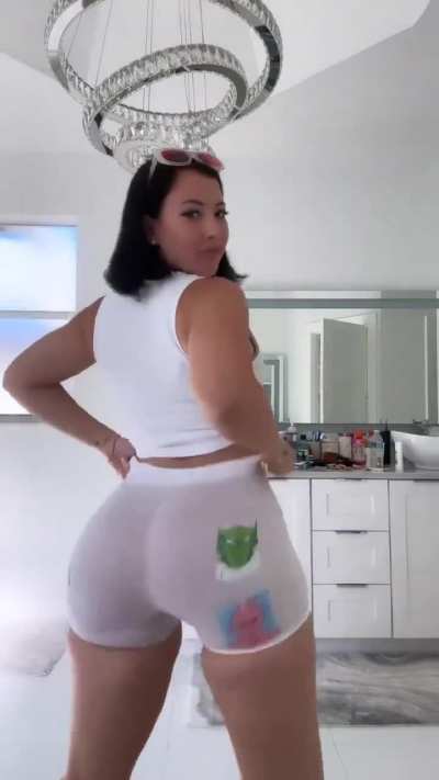 Shorts on ass fat 