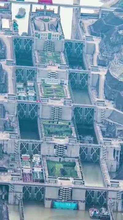 Three Gorges Dam five level ship lock