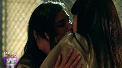 Orange Is The New Black: Jackie Cruz &amp; Diane Guerrero (s02e06) *AI ENHANCED*