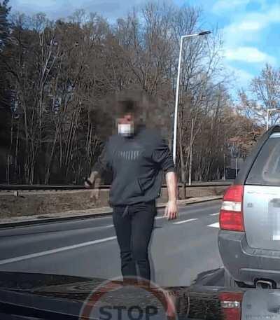 Road rage and attempted Assault WCGW : Whatcouldgowrong