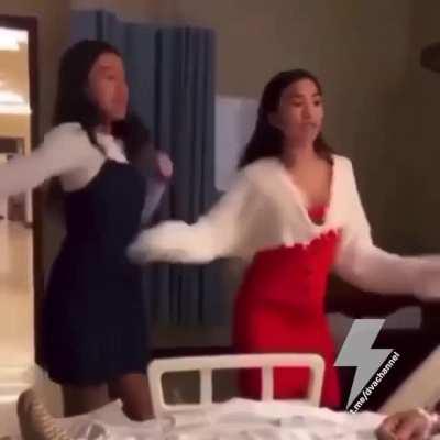 Daughters make a tik tok dance in front of dying father