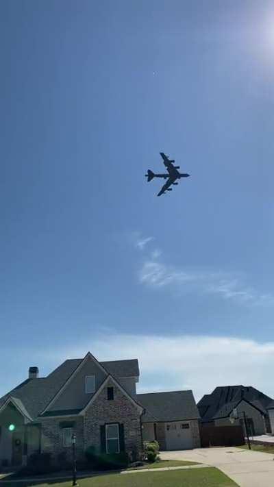 B-52 passing over my neighborhood [1080 x 1920]