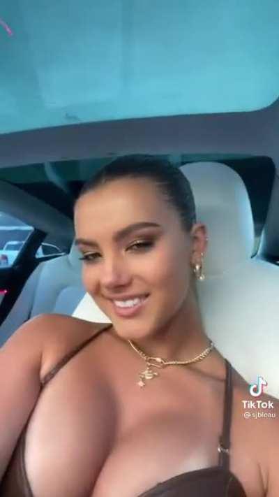 Imagine fucking her so hard in the car