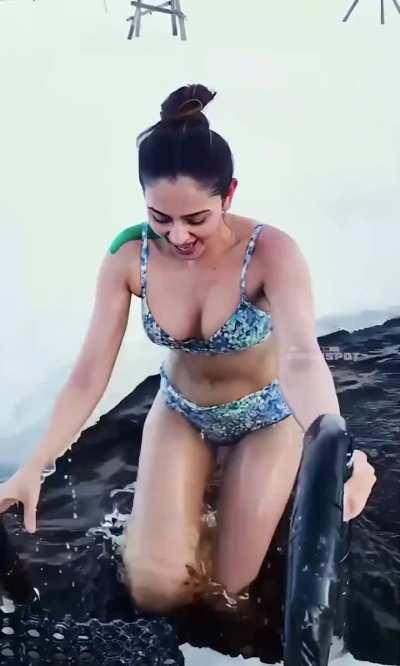 Rakul Preet Bikini 👙 🥵