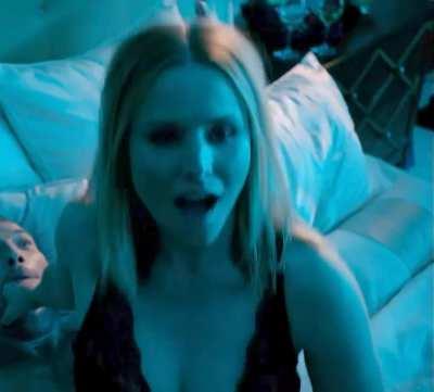 Kristen Bell in 'House Of Lies'