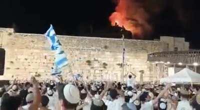 Zionists celebrating while Al-Aqsa burns