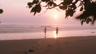 Haley Bennett &amp;amp; Shiloh Fernandez - Deep Powder (US2013)