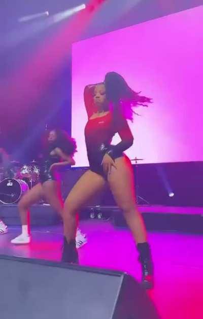 Performing in Austin, TX 🍑