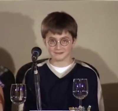 One of the first press conferences of the cast of Harry Potter film in 2001.