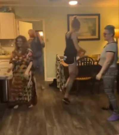 HMF while I spank some planks