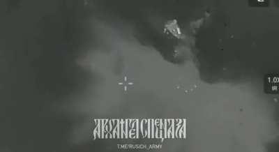 pair of ukrainian soldiers get targeted by a russian drone, one makes it out alive, the other is not so lucky