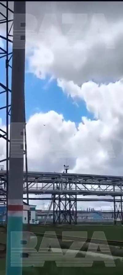 Ukrainian airplane-type kamikaze drones attacked a refinery in Salavat, Bashkiria [1300+ km from the border]. May 9, 2024,  53.400, 55.907