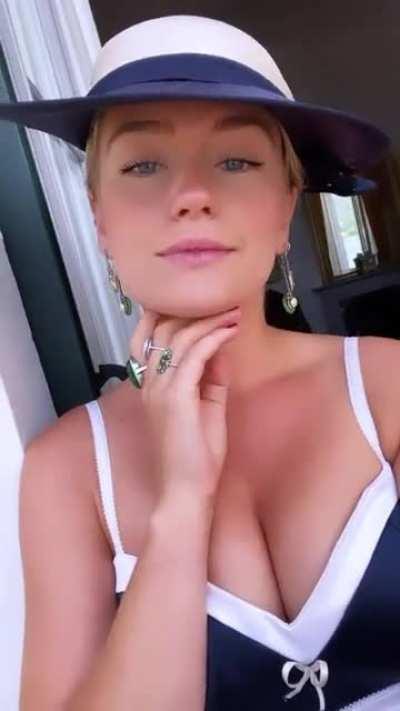 Alicia Agneson