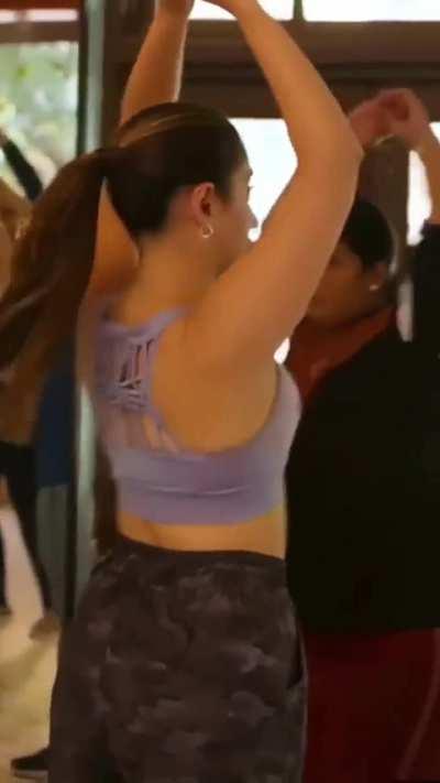 tamanna intentionally showing her milky mommy armpits!