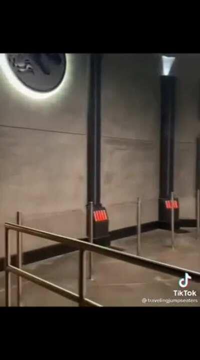 Leaked video of the inside queue of Jurassic World VelociCoaster