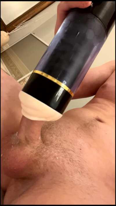 i love how fleshlights have no mercy and just keep milking my cock