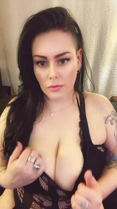 Cum slide your dick in between these big soft Milf titties