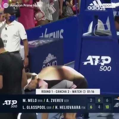 Alleged girlfriend beater Sasha Zverev abusing the umpire at the Mexican open