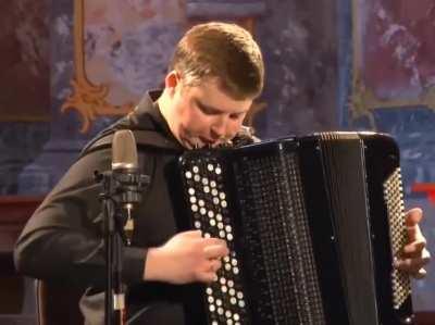 The performance of Vivaldi's &quot;Summer&quot; on accordion (Alexander Khrustevich)