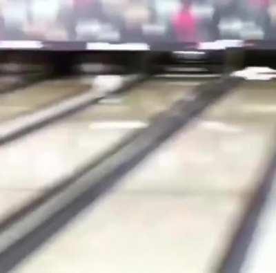 Bowling nononoyes