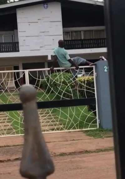 HMFT after I fail to climb this fence in order to rob this house