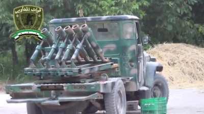 Opposition engineers target Syrian Army positions with a multi-barreled mortar technical - al-Malihah - 6/9/2013