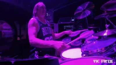 Danny Carey aka the octopus from the band TOOL, playing insane polyrhythms in their song Pneuma