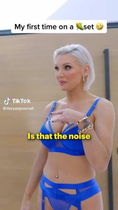 Ryan Pownall examining Kenzie Taylor's blowjob sounds