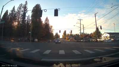 [oc] using the turn lane to pass so you can run a red light