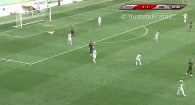 1922 Konyaspor maçını sunan spiker sosyal medyada gündem oldu.