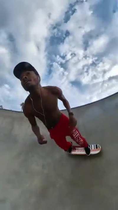 Smooth skateboarding POV (Isiah Hilt @isiahhilt)