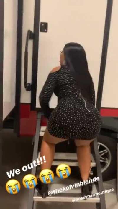 Ashanti twerk work