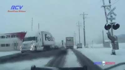 Passenger train hits a FedEx truck, in Utah (January 21, 2017)