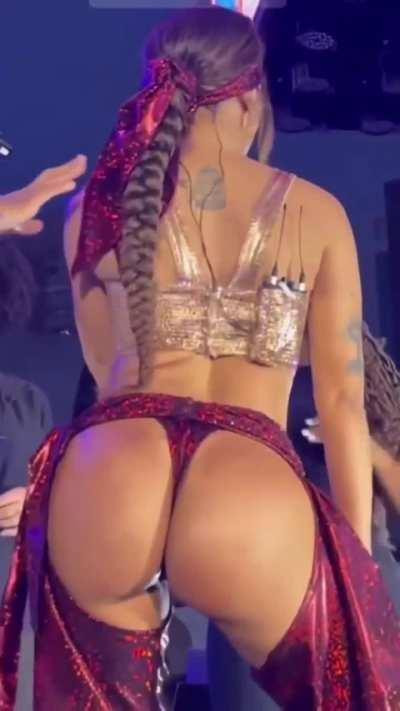 Anitta Compilation