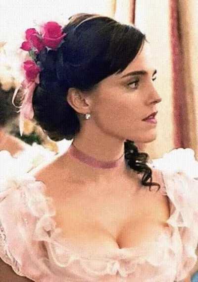 Emma Watson looking like a posh princess,  but her choker & those pushed up tits indicates that she is a lowkey kinky girl