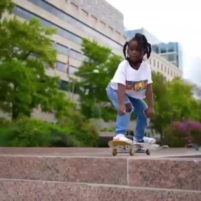 This dad's patience and coaching to help his daughter develop her skateboard skills and her excitement as she progresses