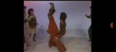 Soul Train (1976)